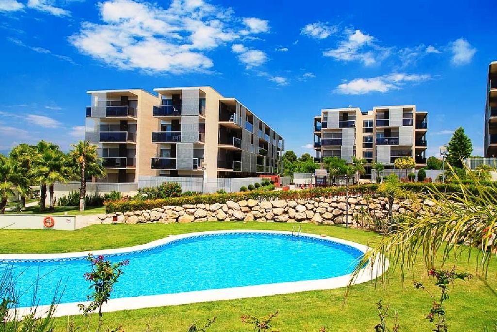 Uhc Paradise Village Family Complex ซาลอว์ ภายนอก รูปภาพ